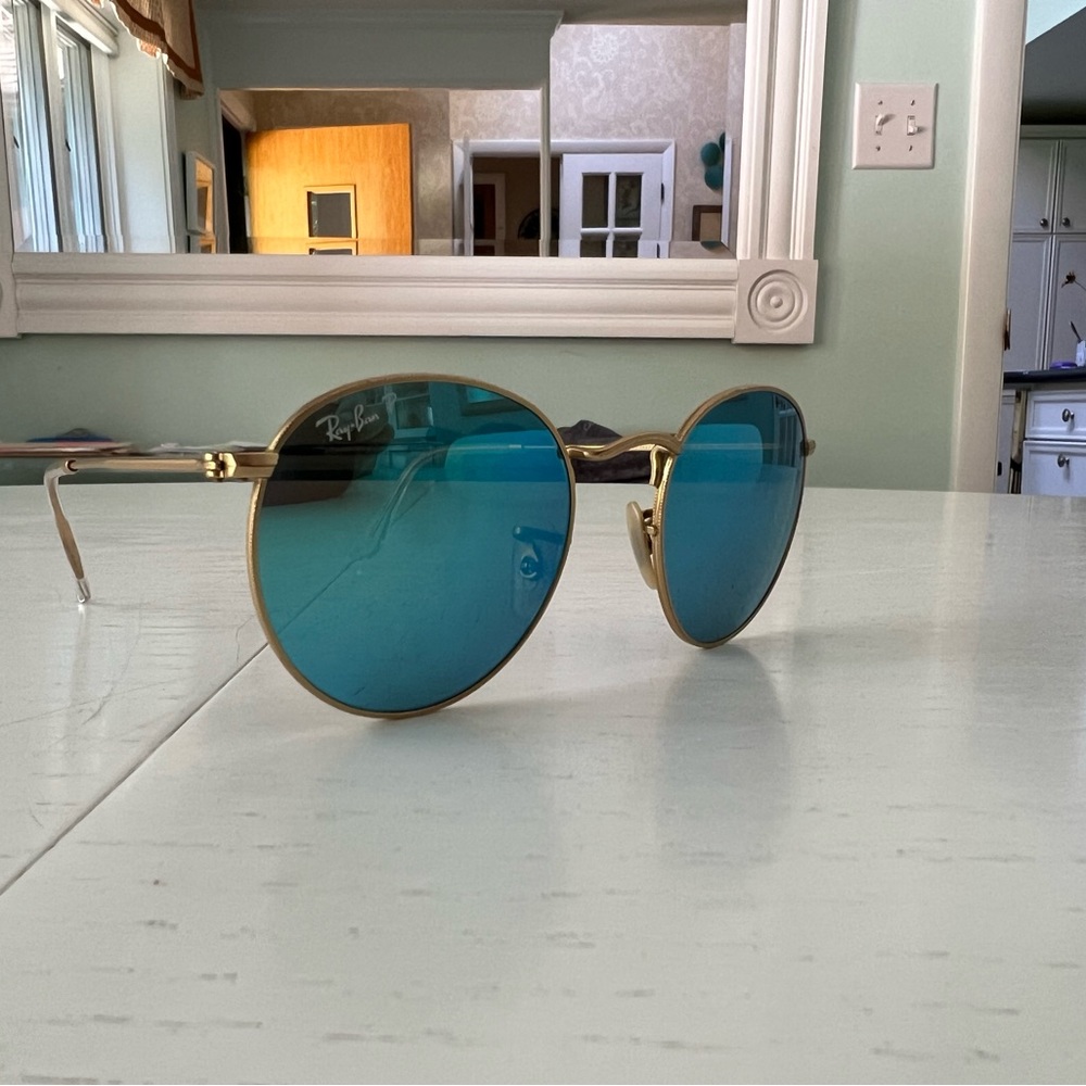 round blue metal ray bands, lightly used